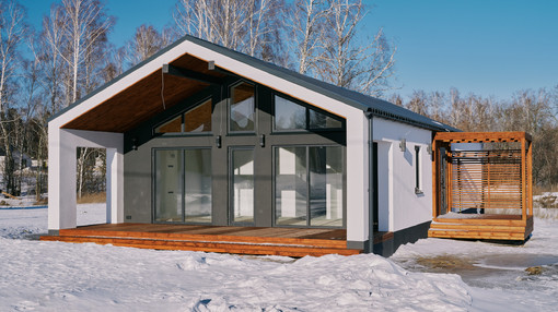 Фотоотчет построенного дома "Barn 90", ул Айвазовского, ЖК Палитра, 2024 год постройки. Застройщик Два Этажа
